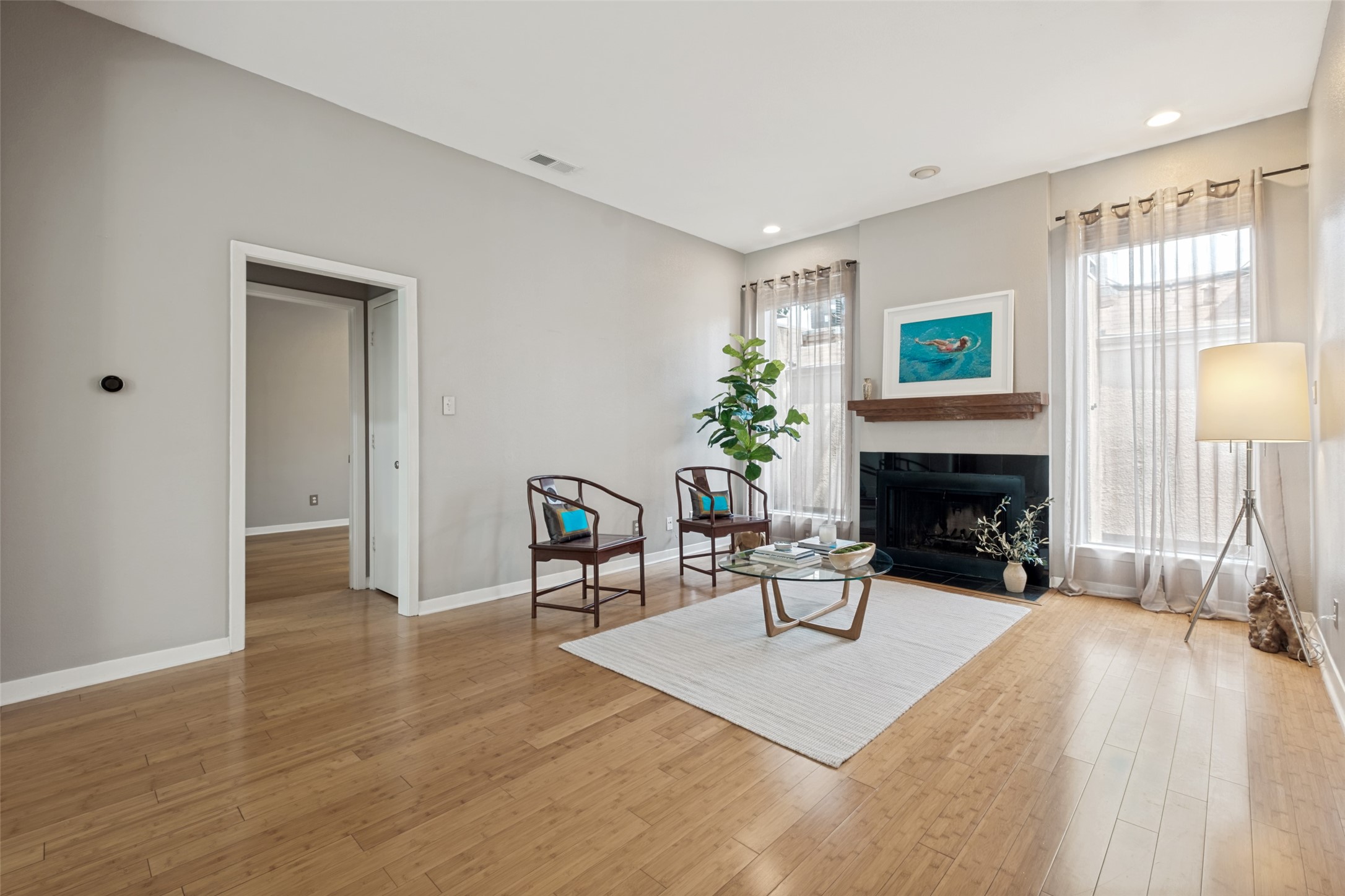 4031 Holland Avenue Dallas TX 75219