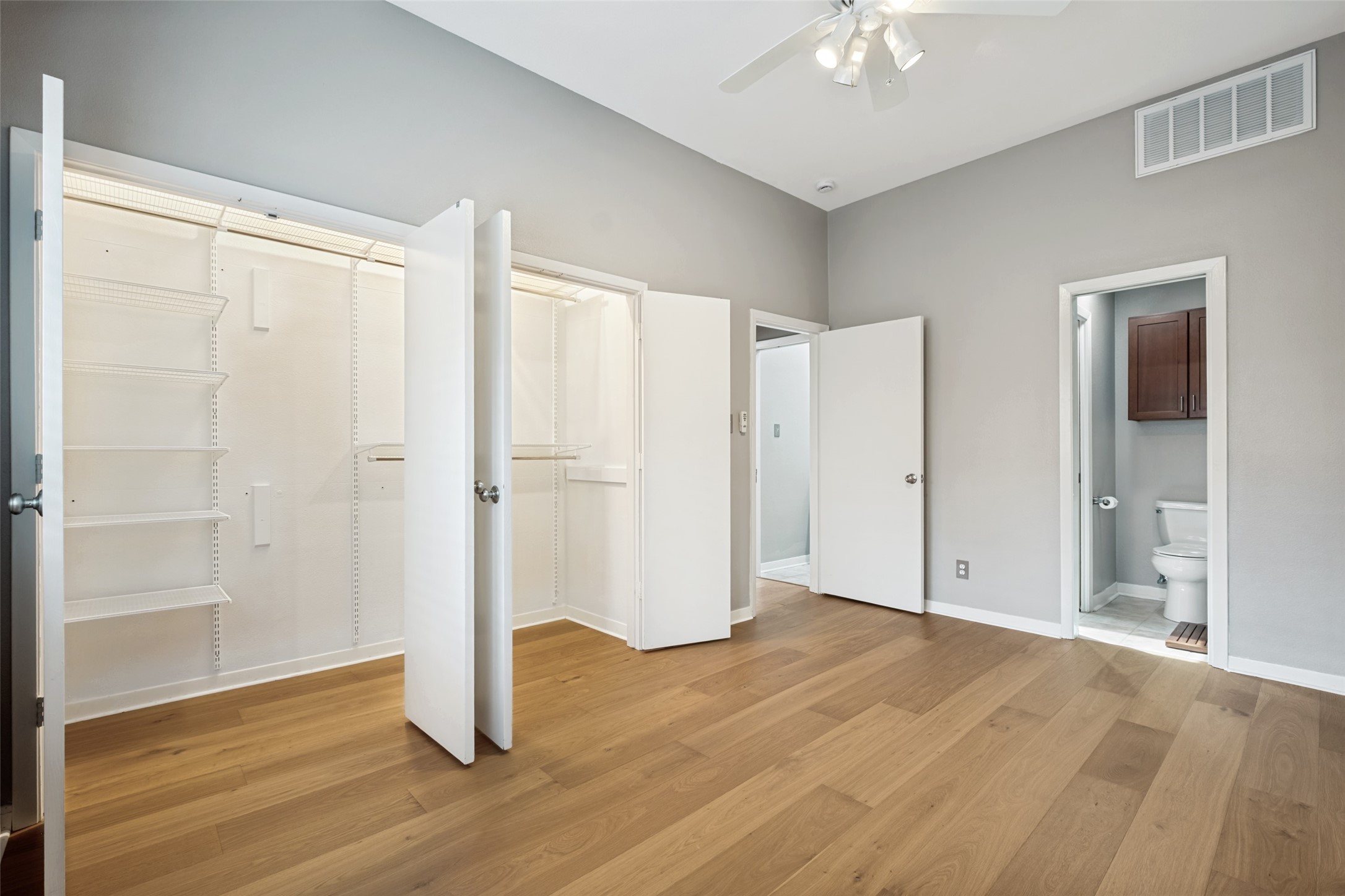 4031 Holland Avenue Dallas TX 75219