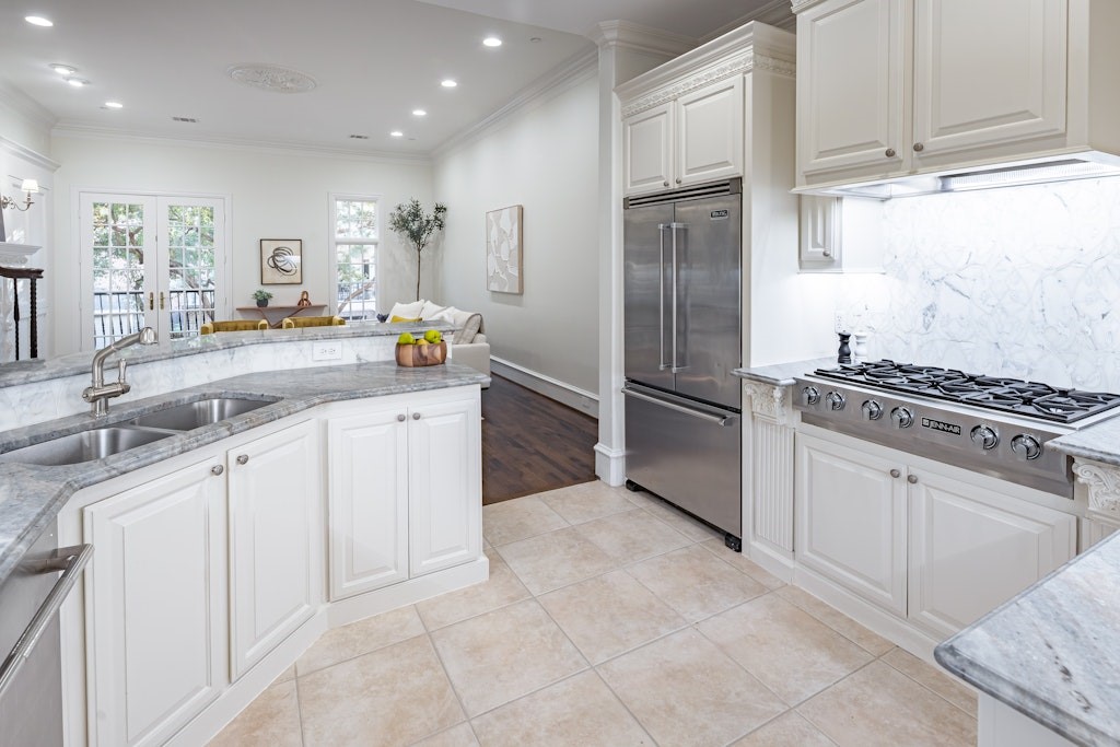 2224 Worthington Street Dallas TX 75204