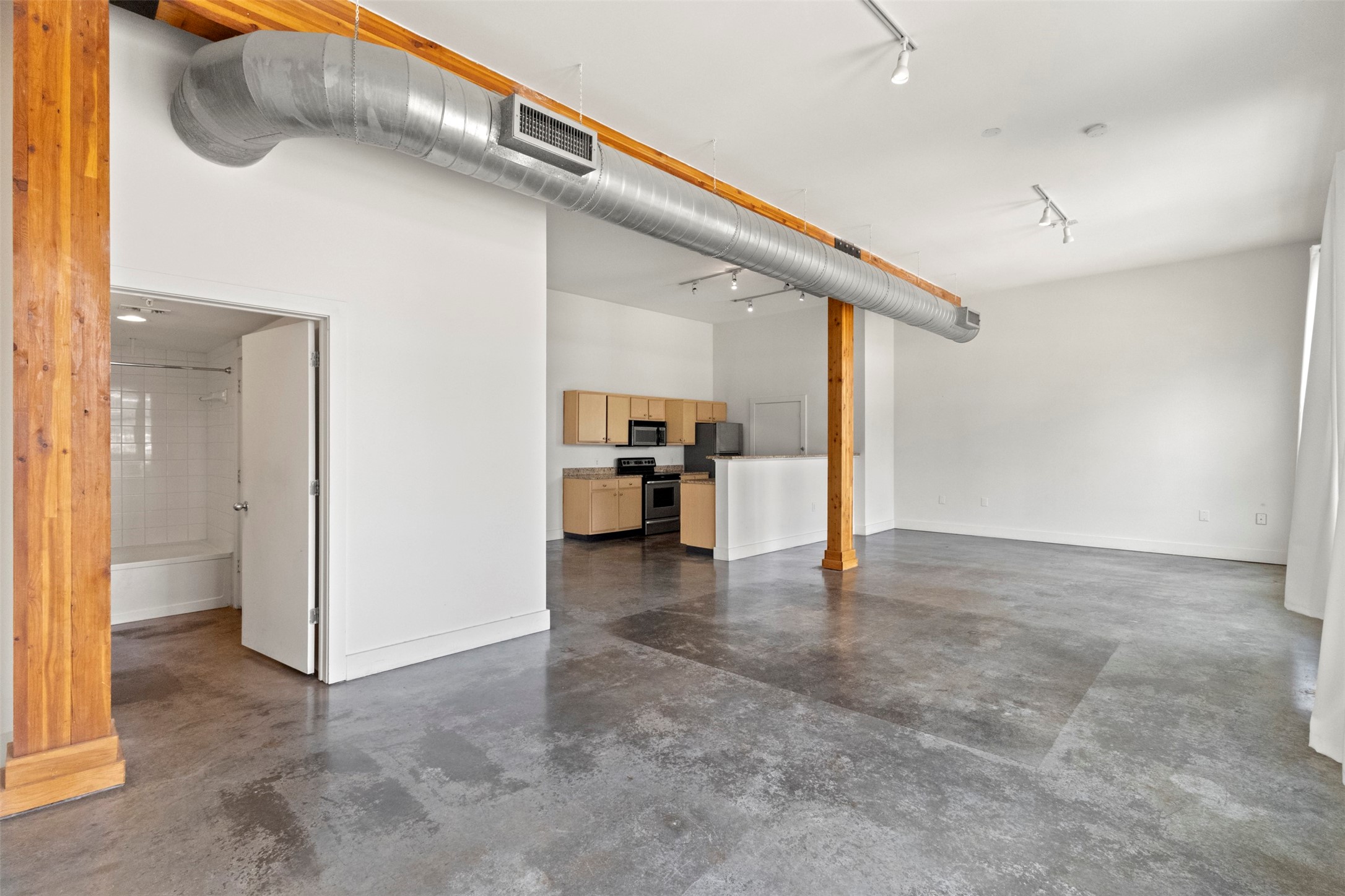 2502 Live Oak Street Dallas TX 75204