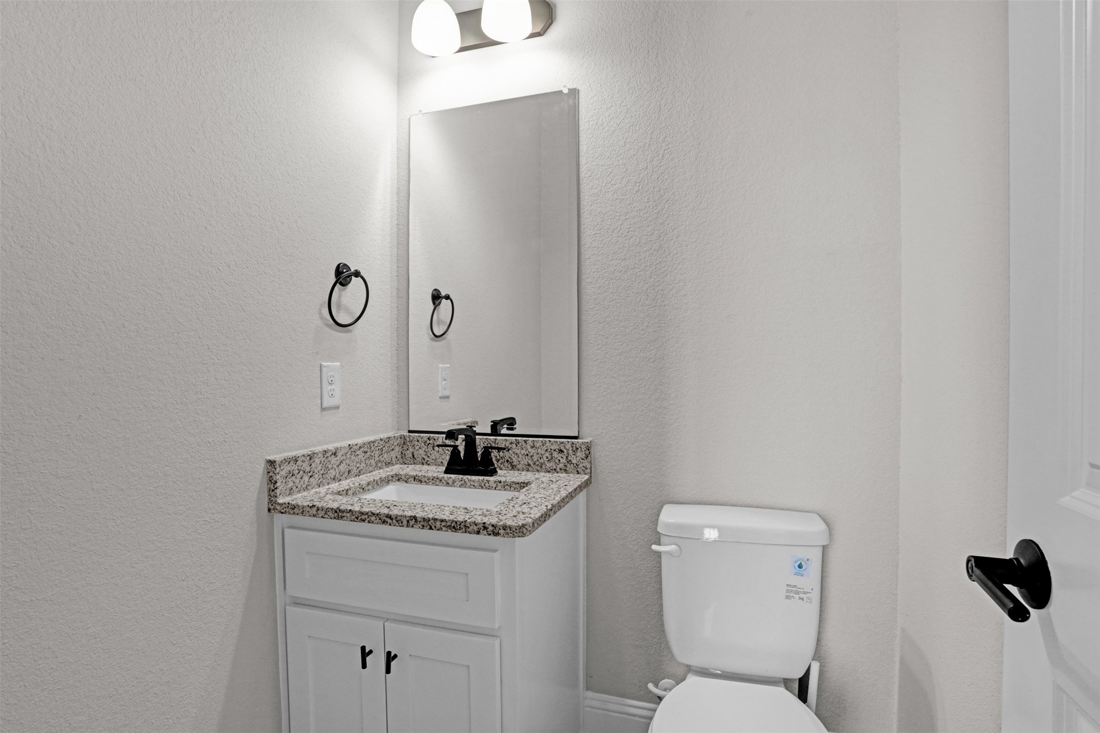 1914 Melinda Lane Farmers Branch TX 75234