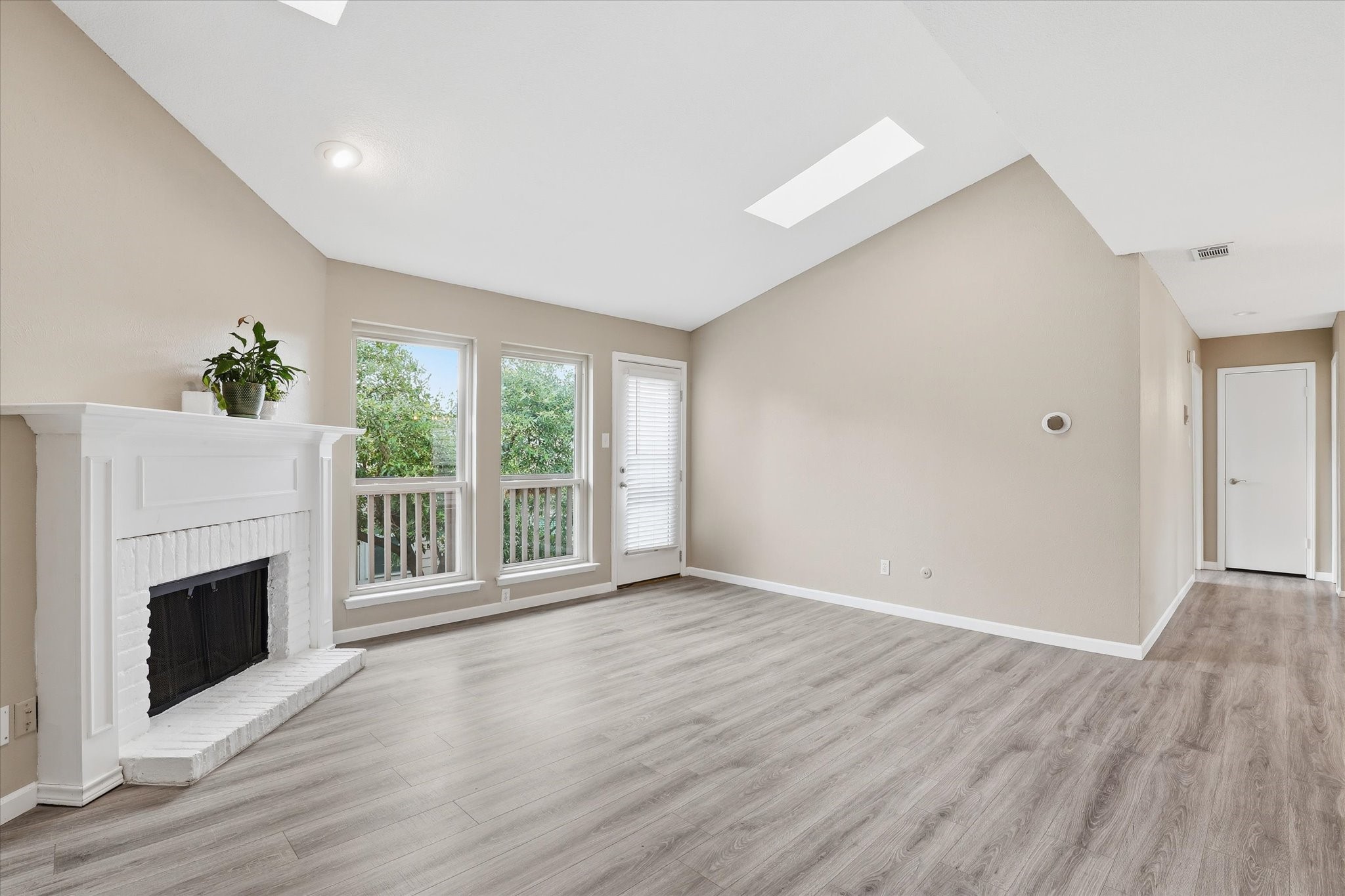 5616 Preston Oaks Road Dallas TX 75254