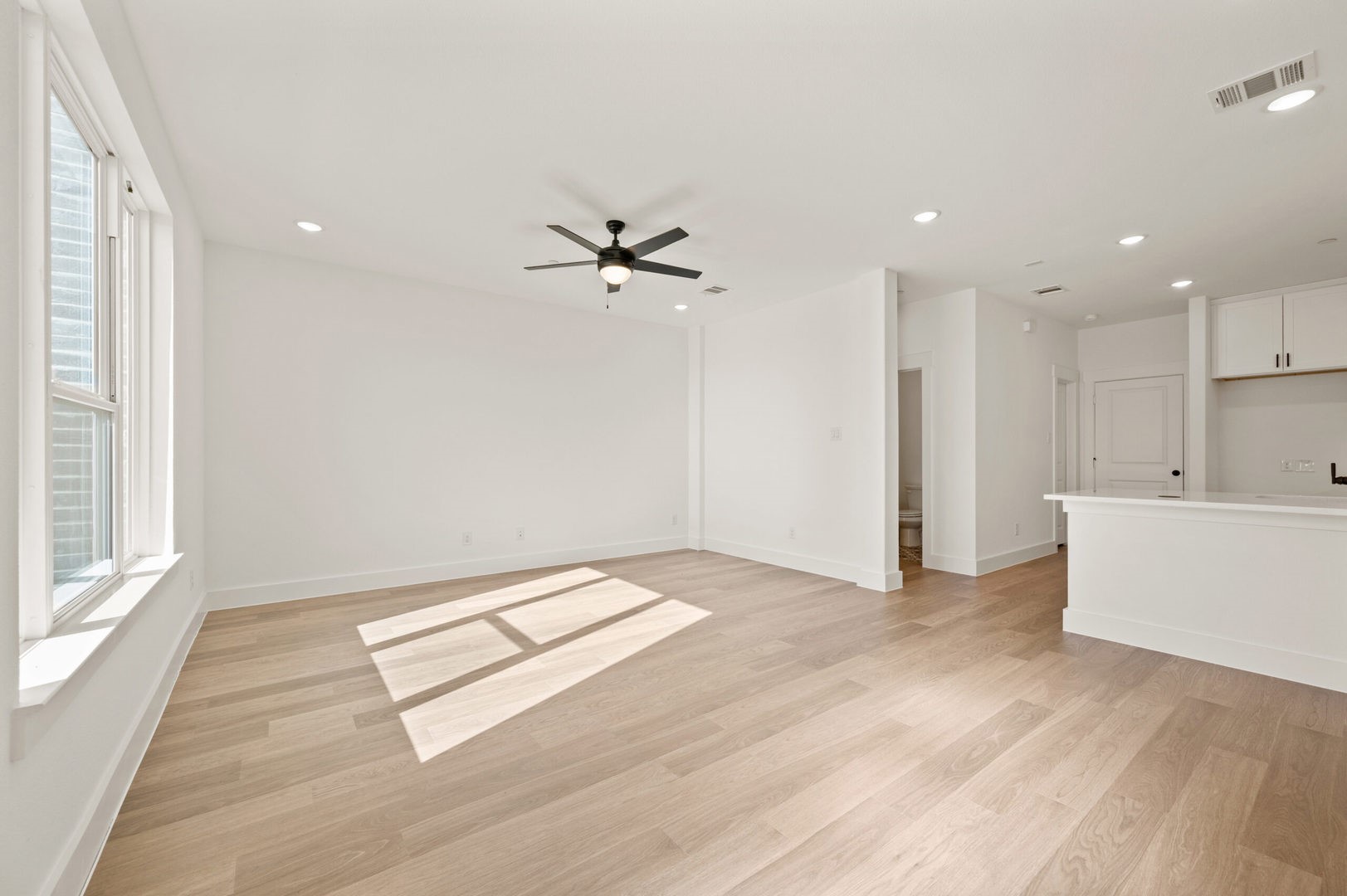 1841 Summer Aura Mesquite TX 75181