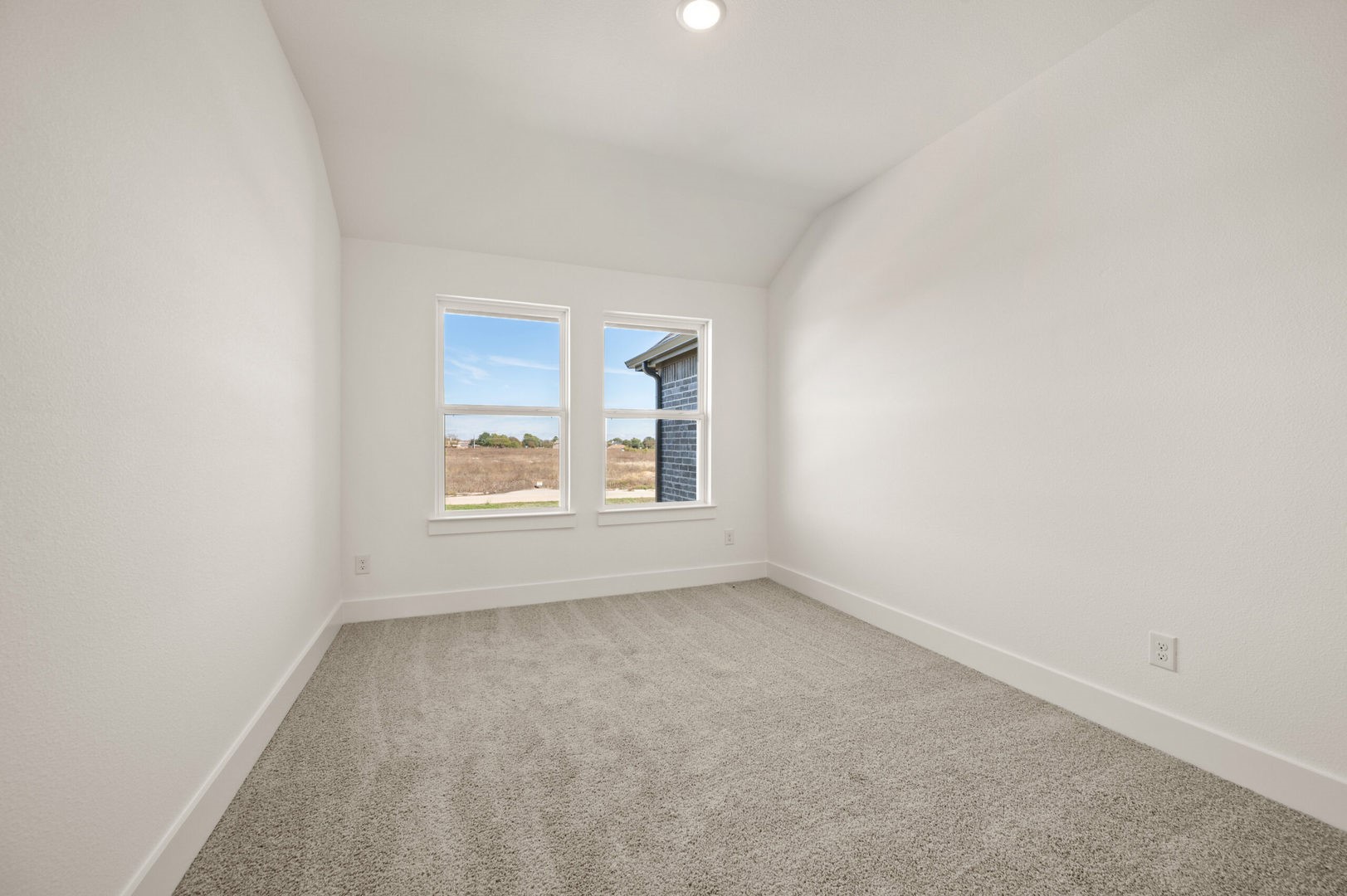 1841 Summer Aura Mesquite TX 75181