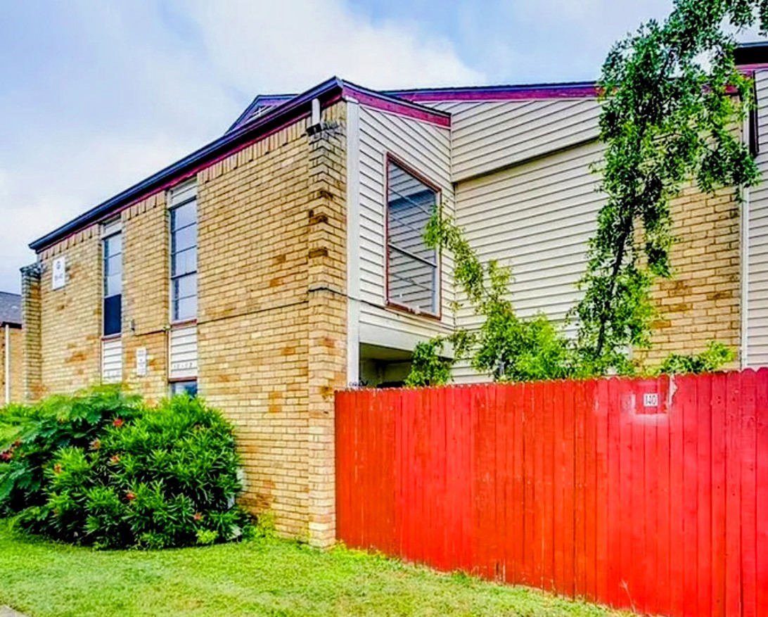 919 S Weatherred Drive Richardson TX 75080