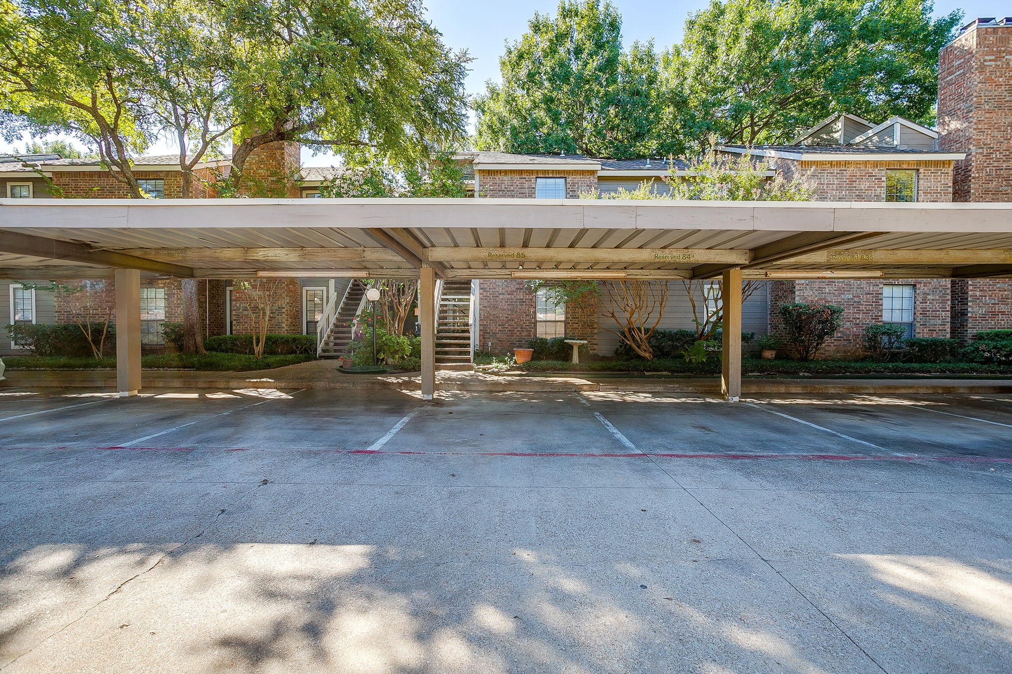 1206 Riverchase Lane Arlington TX 76011