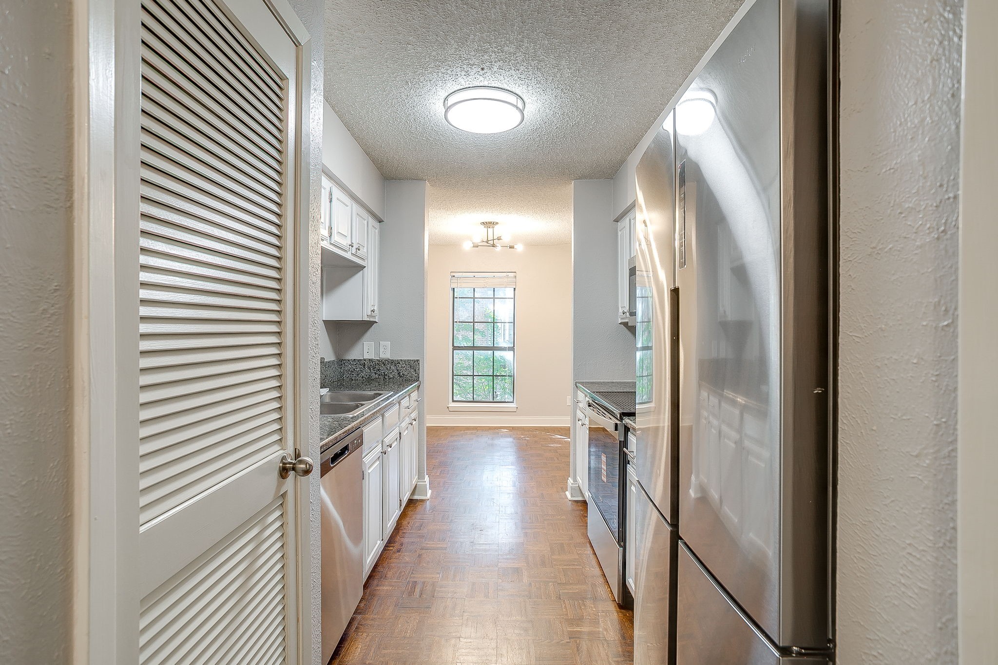 1206 Riverchase Lane Arlington TX 76011