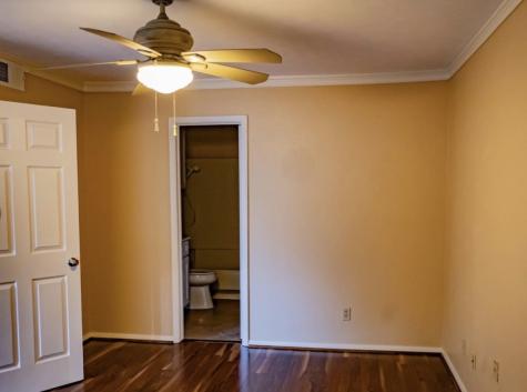 2505 Wedglea Drive Dallas TX 75211