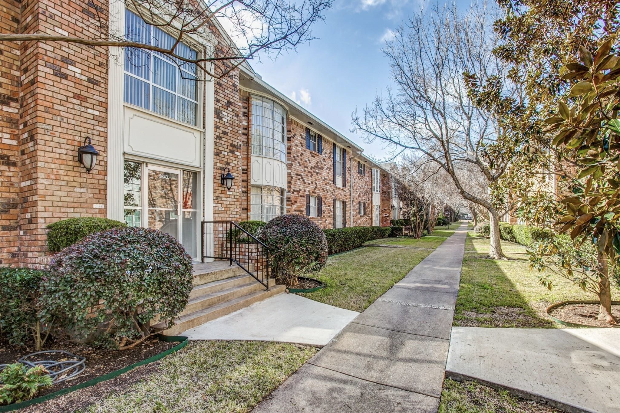 5843 E University Boulevard Dallas TX 75206