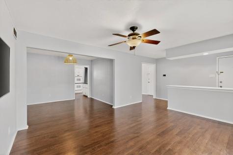 5843 E University Boulevard Dallas TX 75206