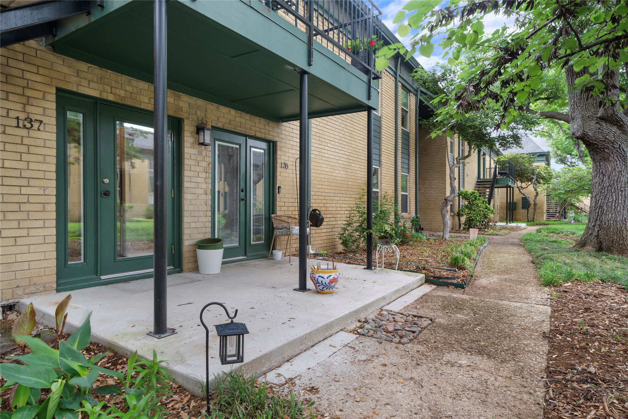 6014 E University Boulevard Dallas TX 75206