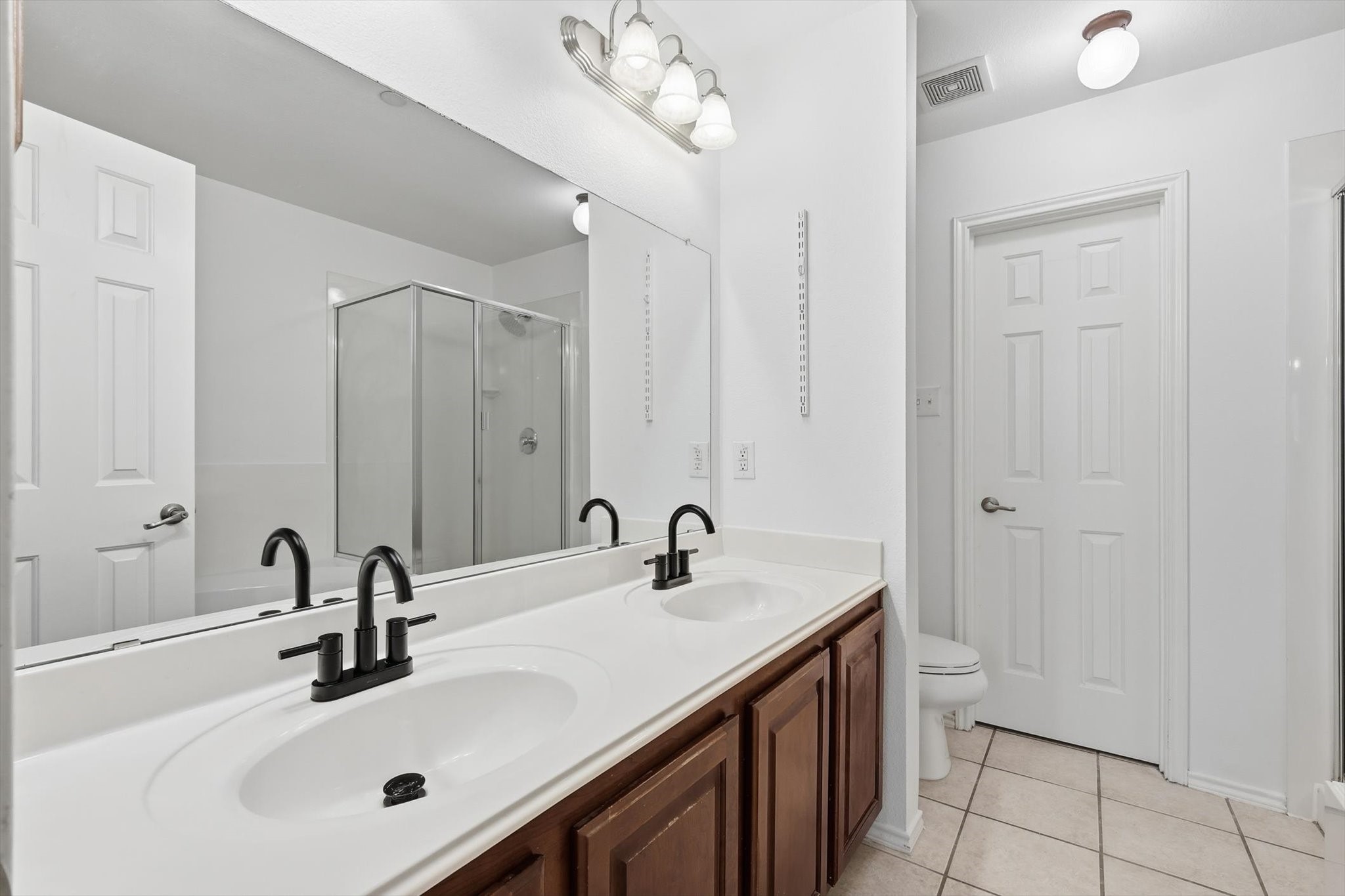 2917 Saint Andrews Drive Lewisville TX 75067