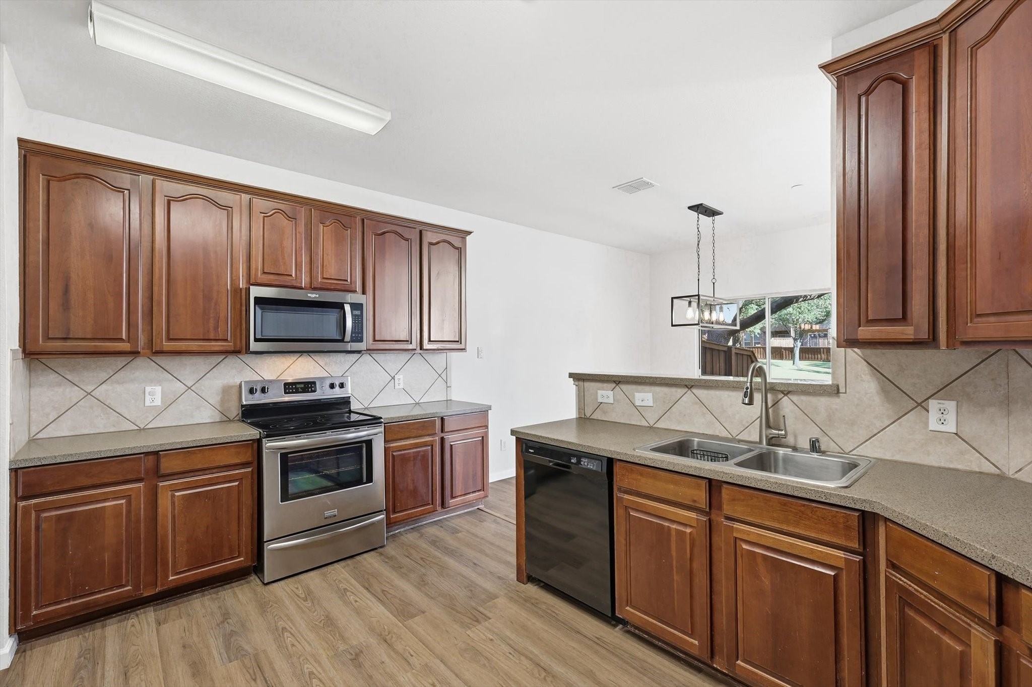 2917 Saint Andrews Drive Lewisville TX 75067
