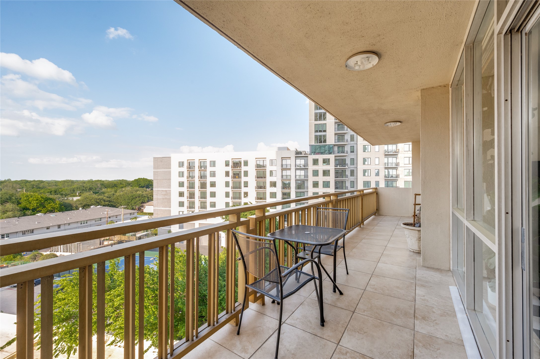 6211 W Northwest Highway Dallas TX 75225