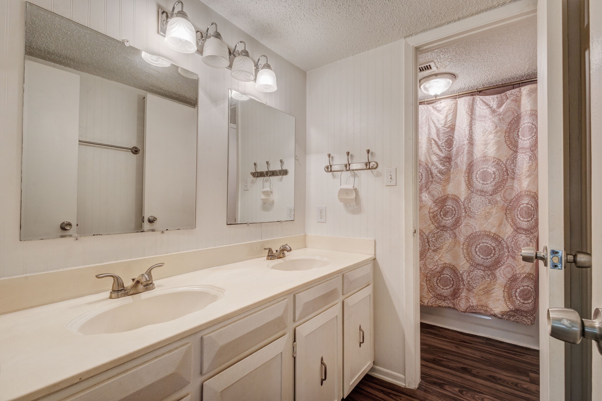 4612 Place One Drive Garland TX 75042