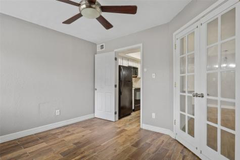 2312 Balsam Drive Arlington TX 76006