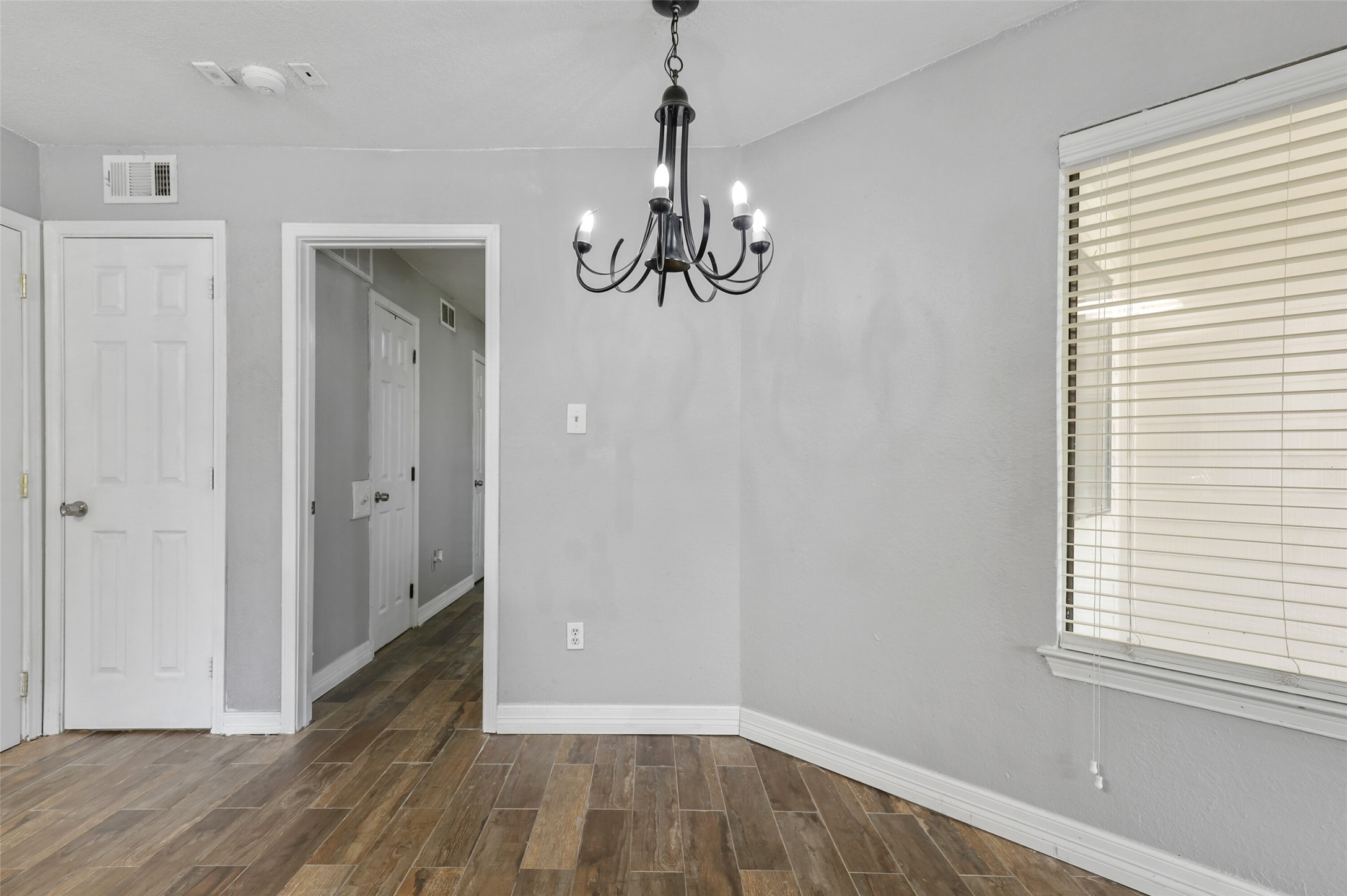 2312 Balsam Drive Arlington TX 76006
