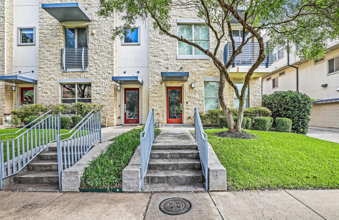 5611 Lewis Street Dallas TX 75206