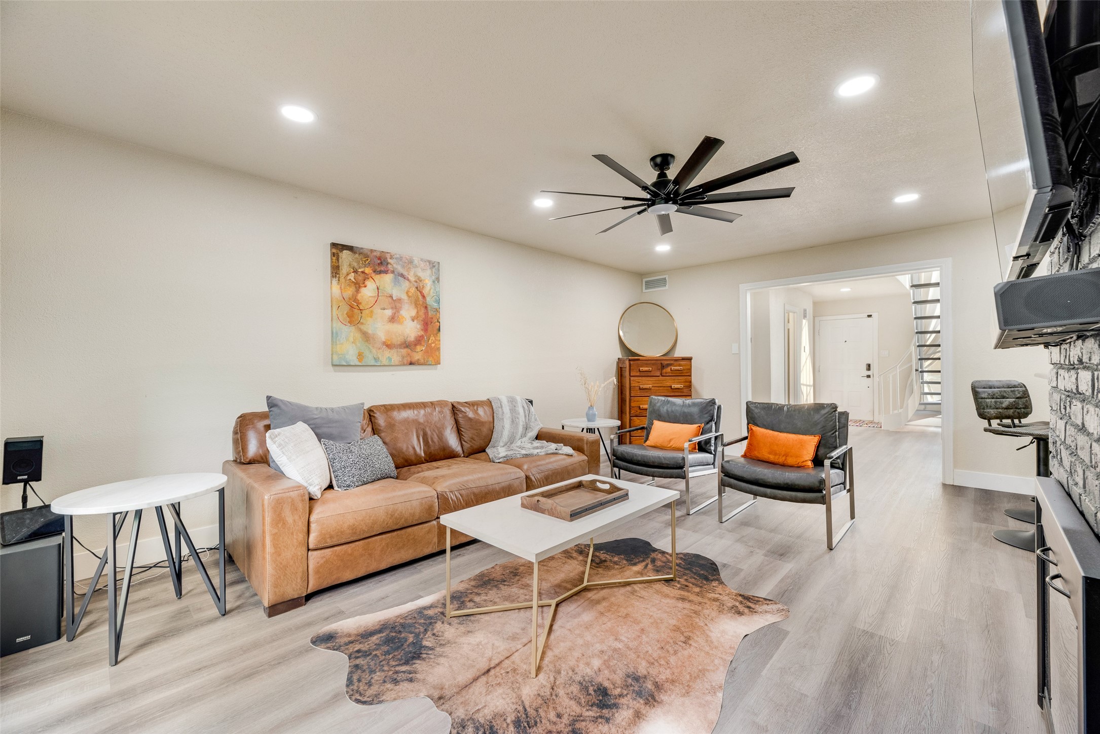 61 One Main Place Benbrook TX 76126