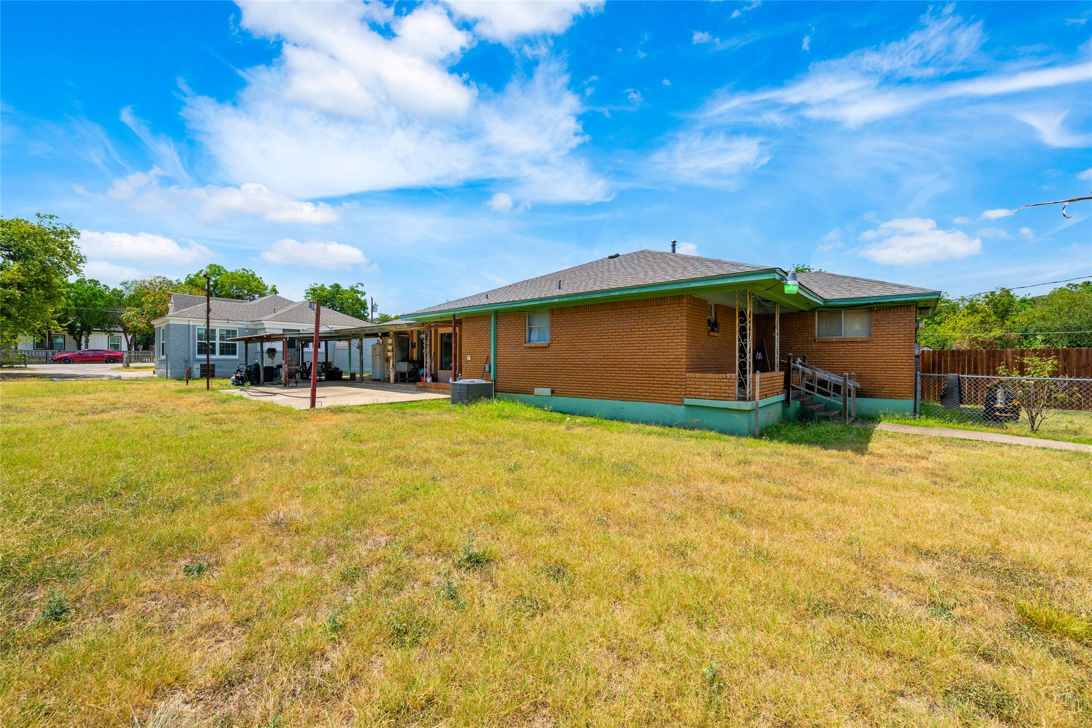 3823 Dempster Avenue Cockrell Hill TX 75211