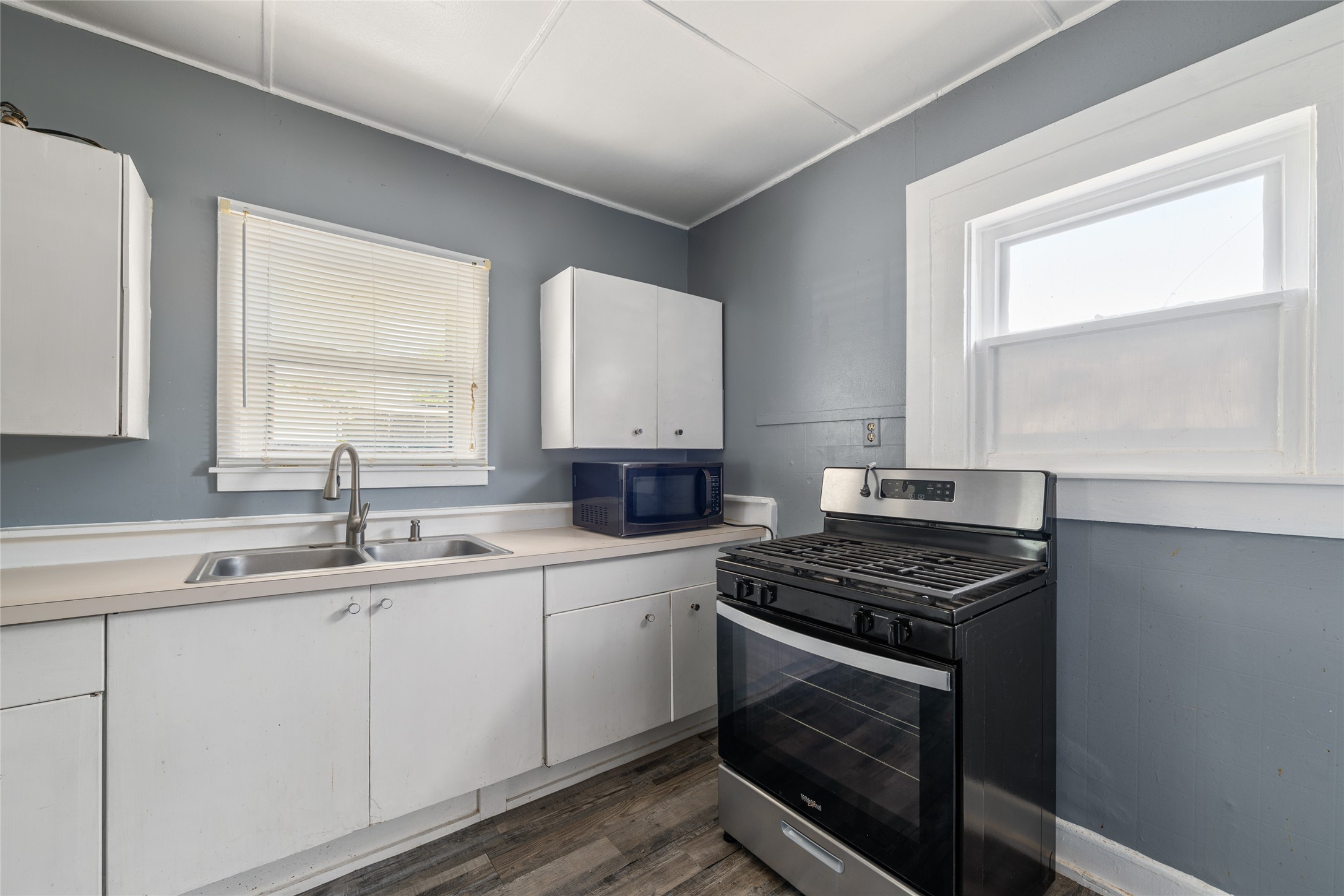 3823 Dempster Avenue Cockrell Hill TX 75211
