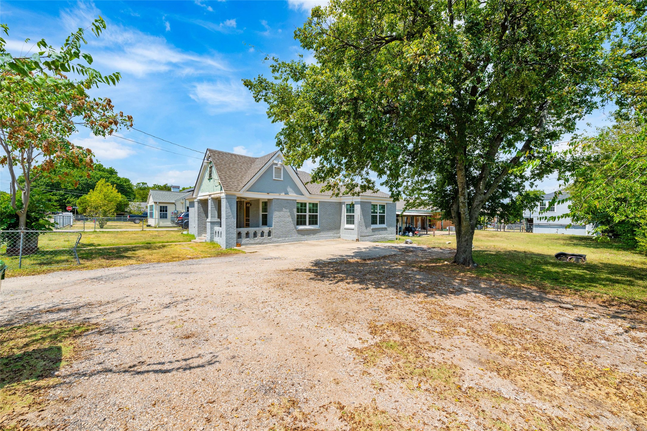 3823 Dempster Avenue Cockrell Hill TX 75211