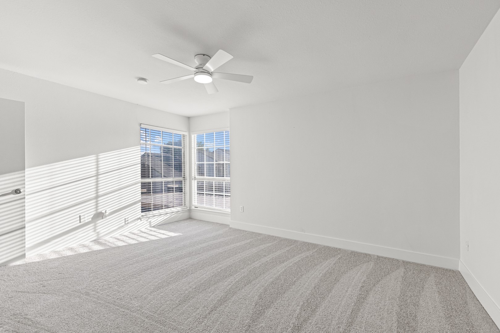 13207 Woodbend Lane Dallas TX 75243