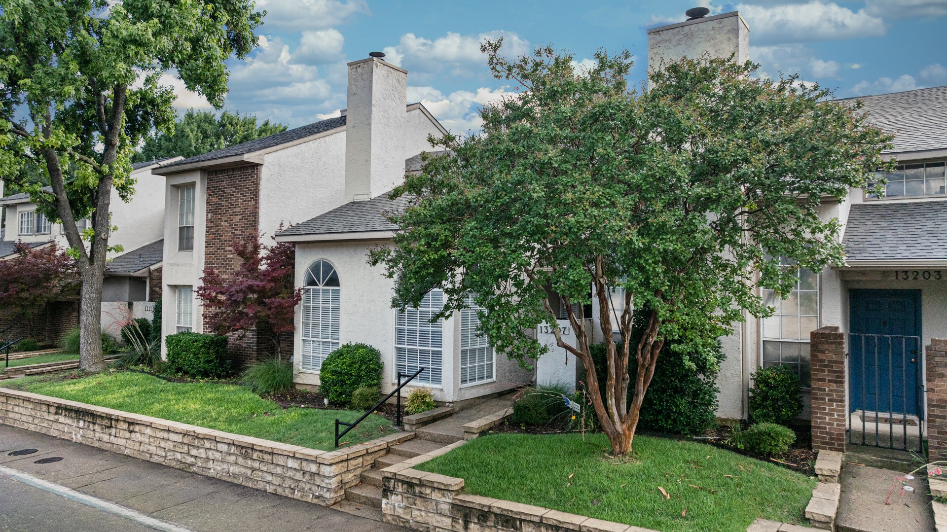 13207 Woodbend Lane Dallas TX 75243