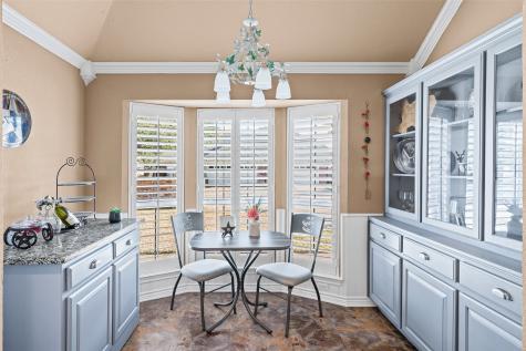 1208 Henard Lane Granbury TX 76048
