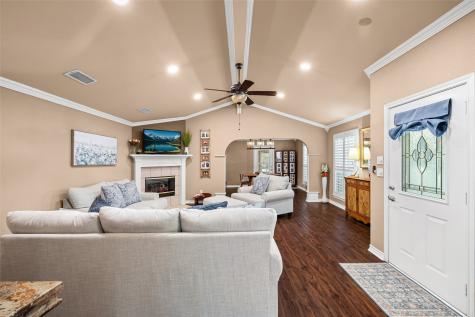 1208 Henard Lane Granbury TX 76048