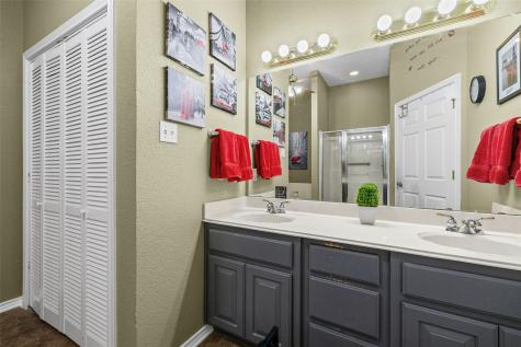 1208 Henard Lane Granbury TX 76048