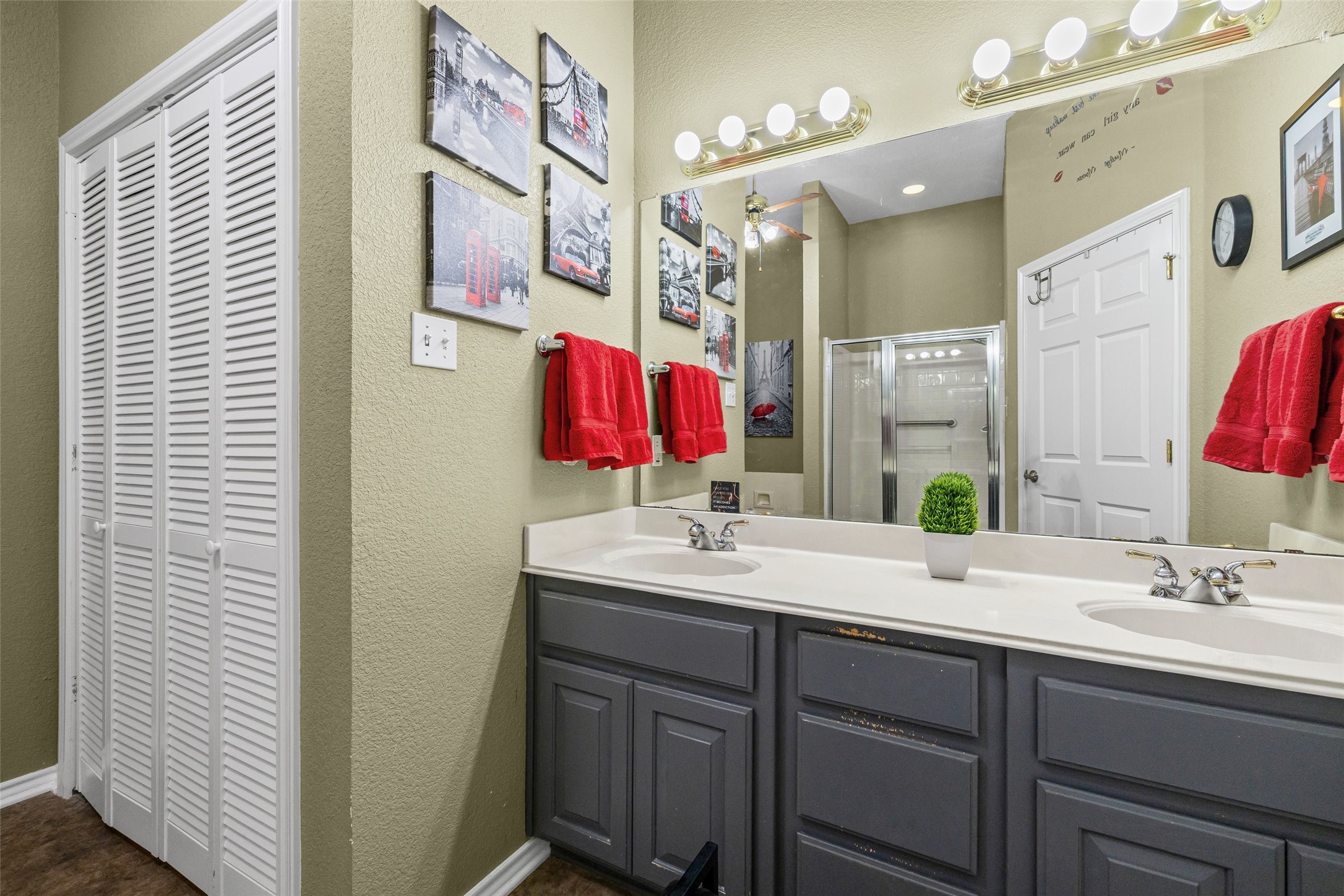 1208 Henard Lane Granbury TX 76048