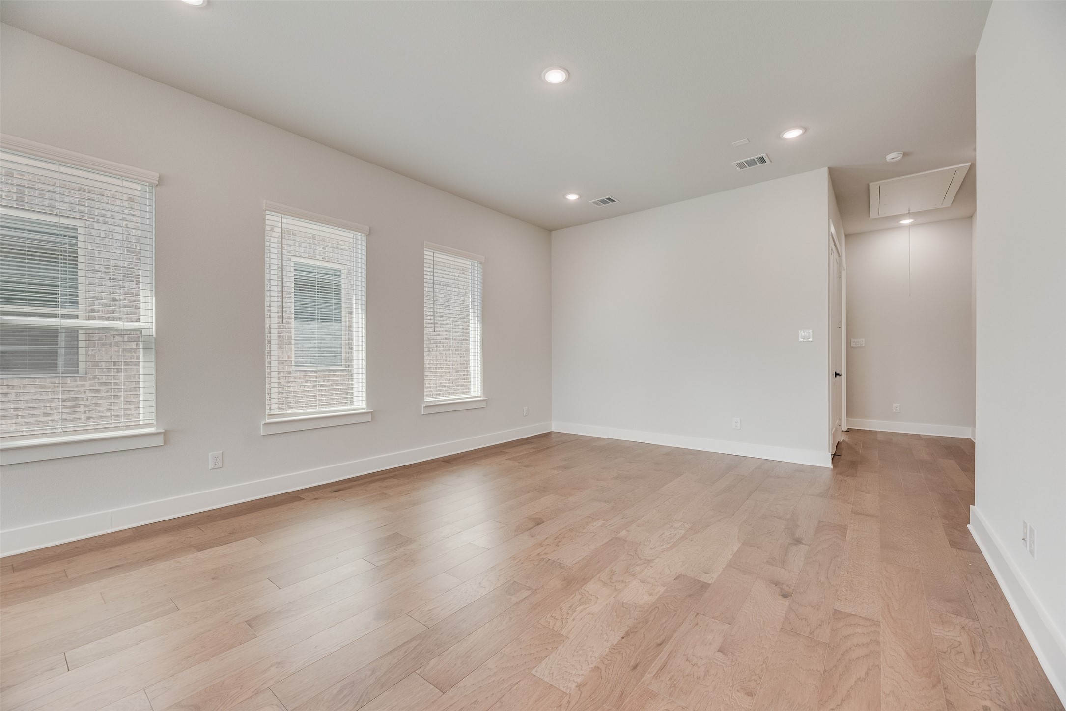 901 Ash Road Plano TX 75075