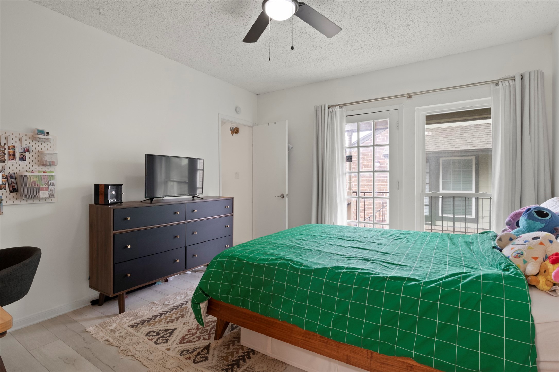 5981 Arapaho Road Dallas TX 75248