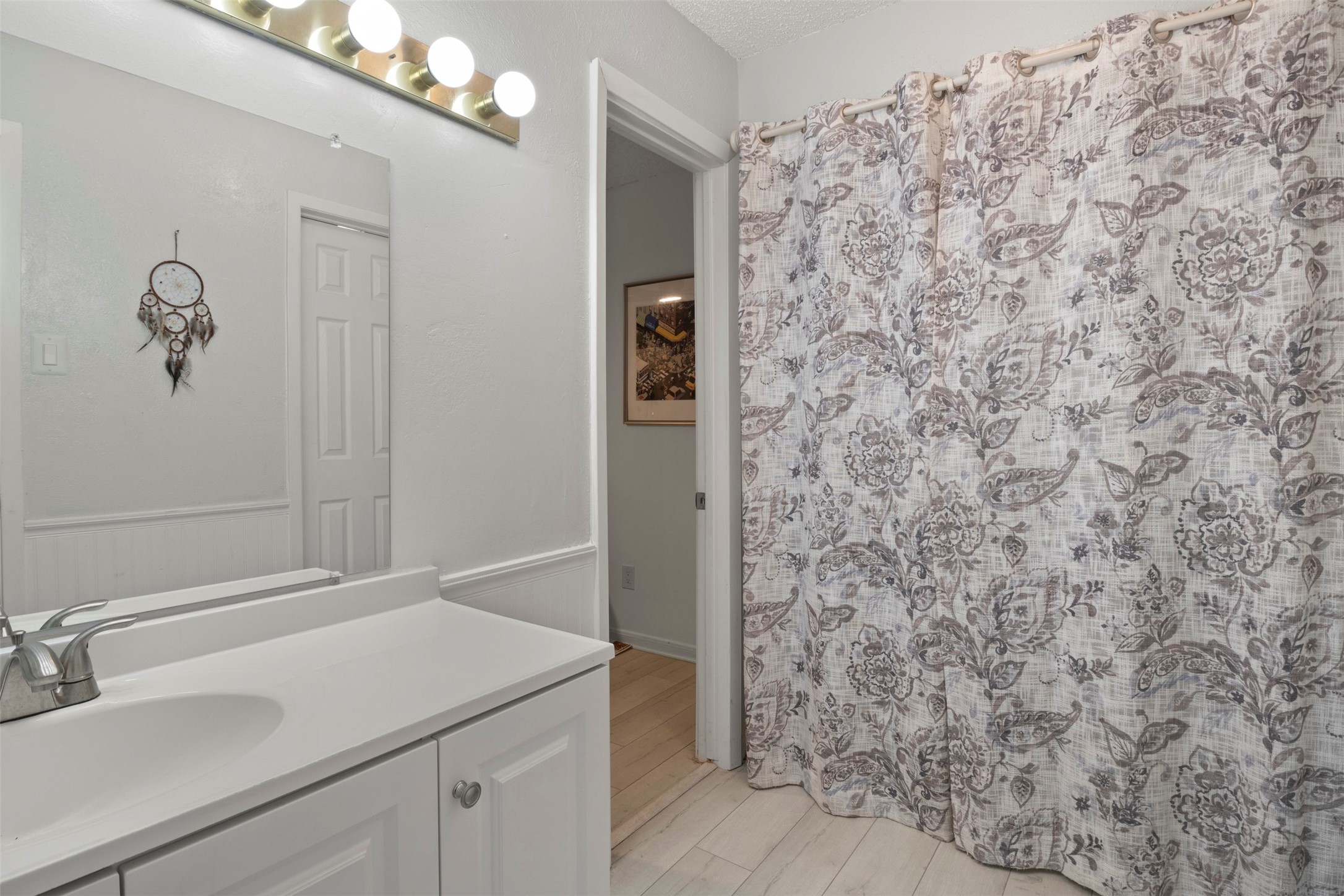 5981 Arapaho Road Dallas TX 75248