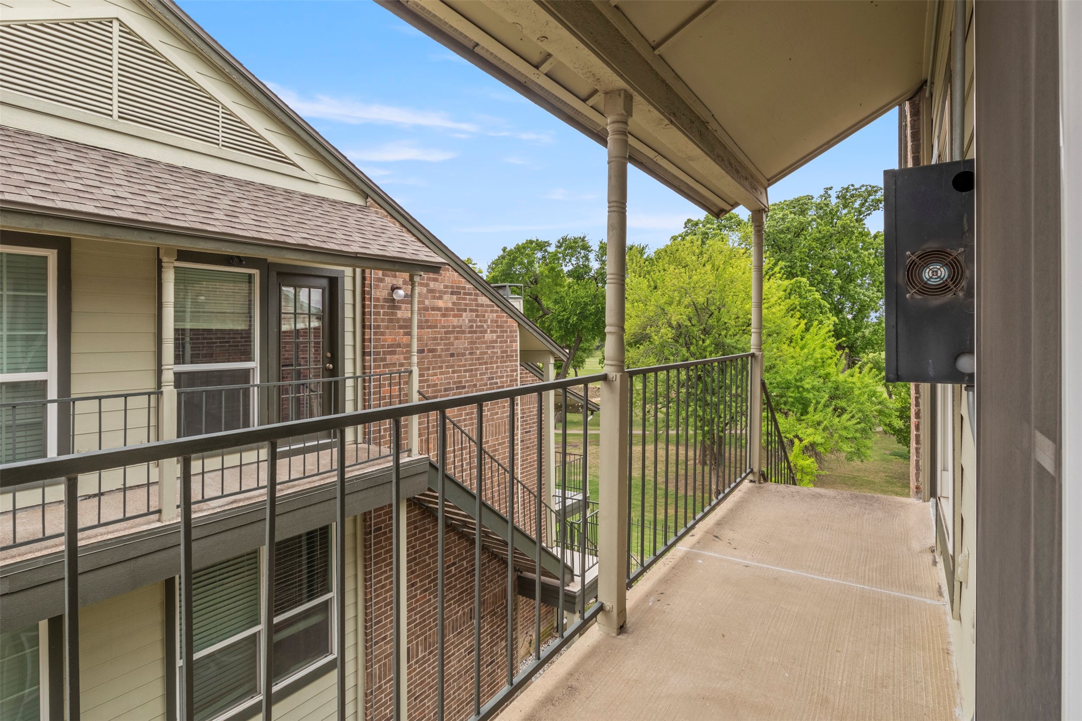 5981 Arapaho Road Dallas TX 75248