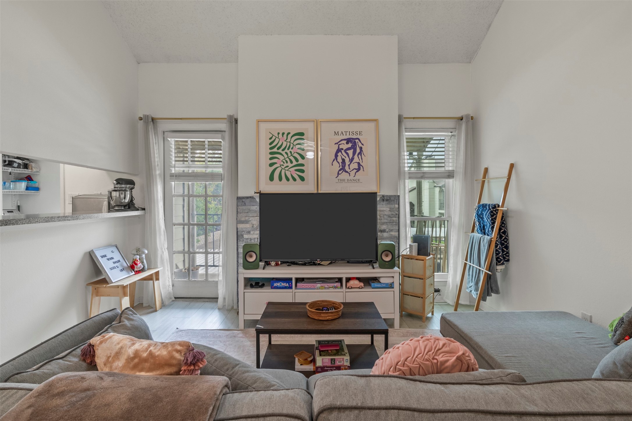 5981 Arapaho Road Dallas TX 75248