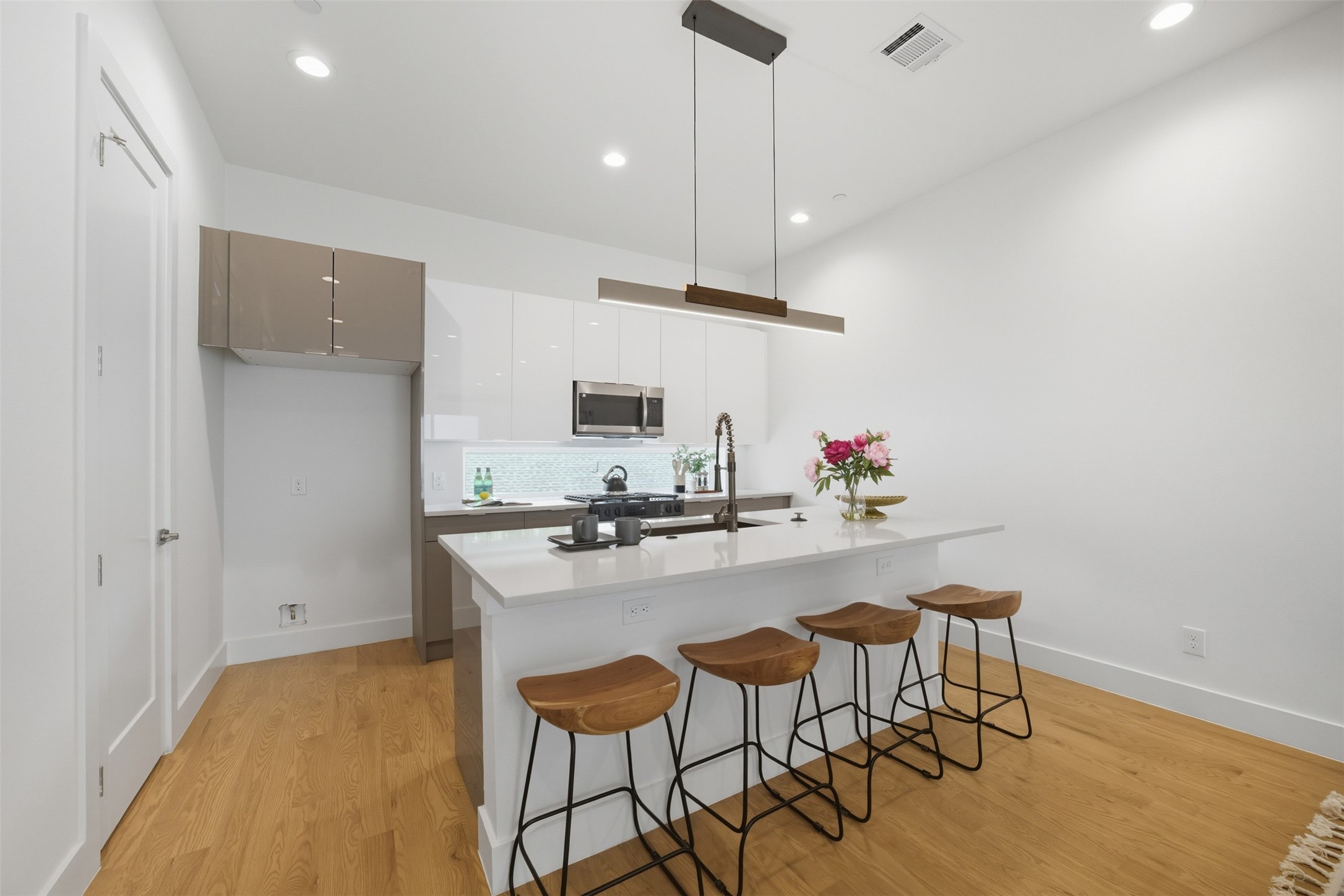 4517 Munger Avenue Dallas TX 75204
