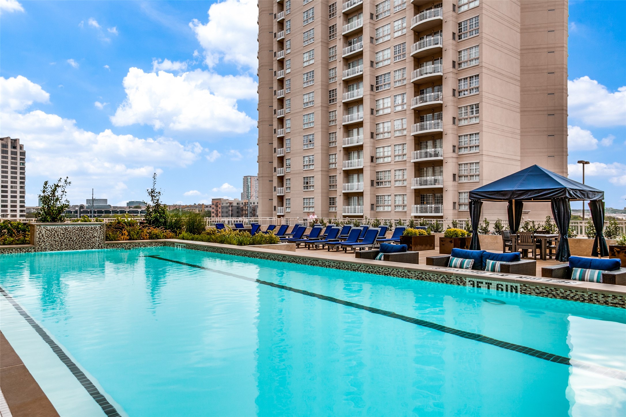 3225 Turtle Creek Boulevard Dallas TX 75219