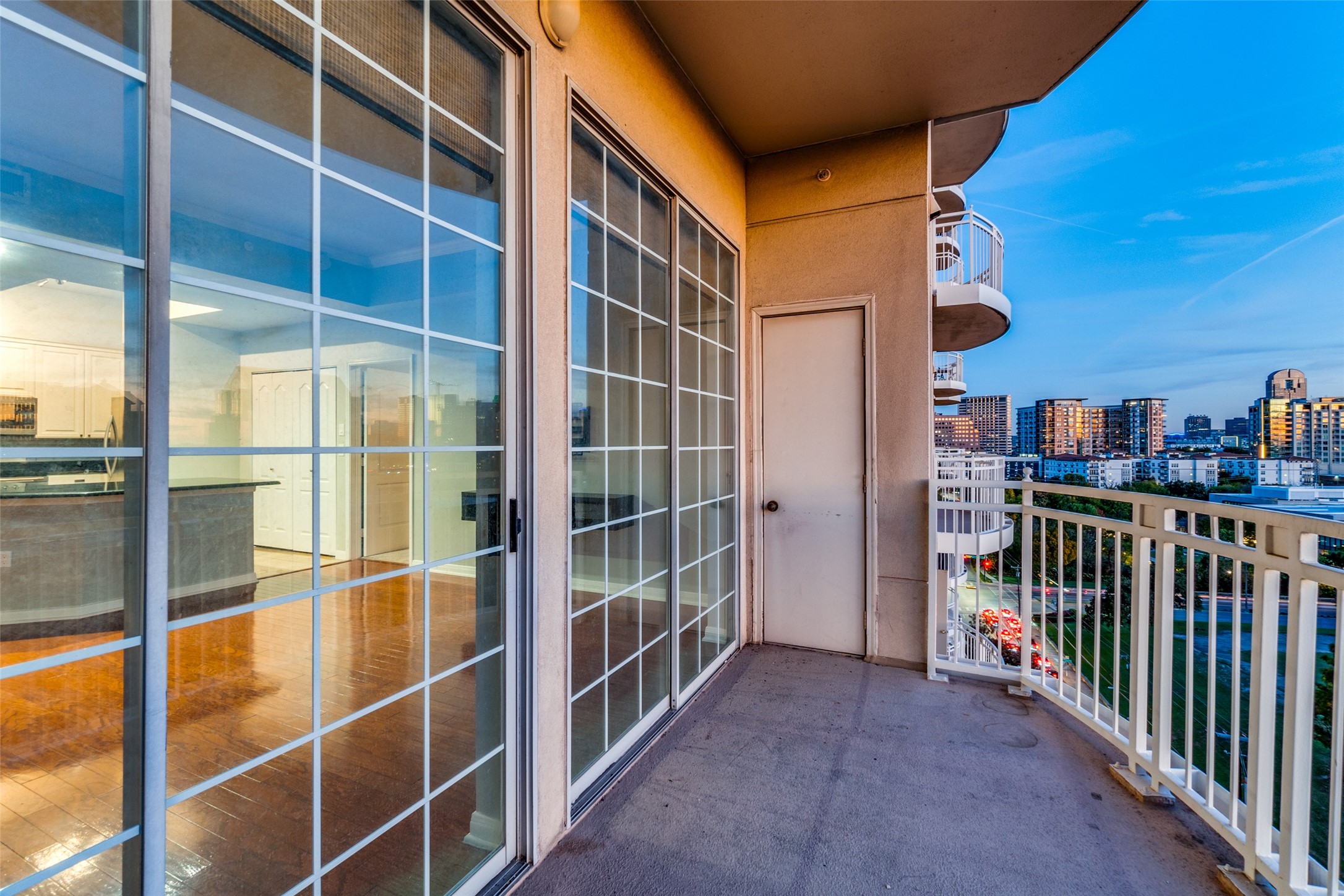 3225 Turtle Creek Boulevard Dallas TX 75219
