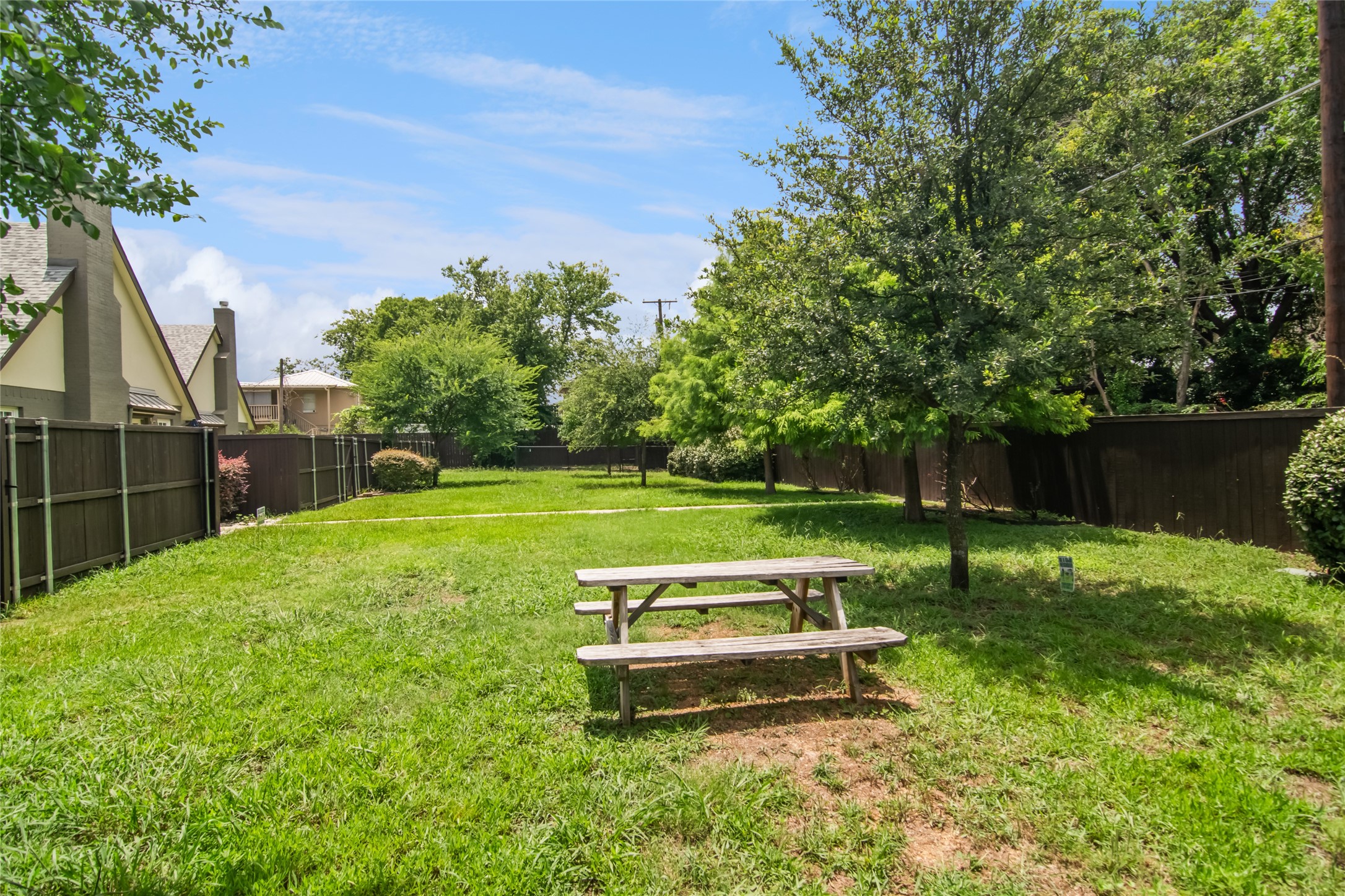 5065 Gaston Avenue Dallas TX 75214
