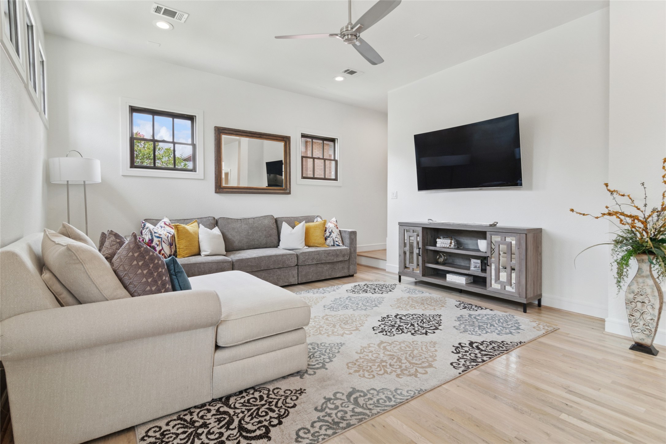 5065 Gaston Avenue Dallas TX 75214