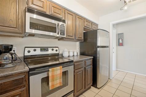 1109 Calico Lane Arlington TX 76011