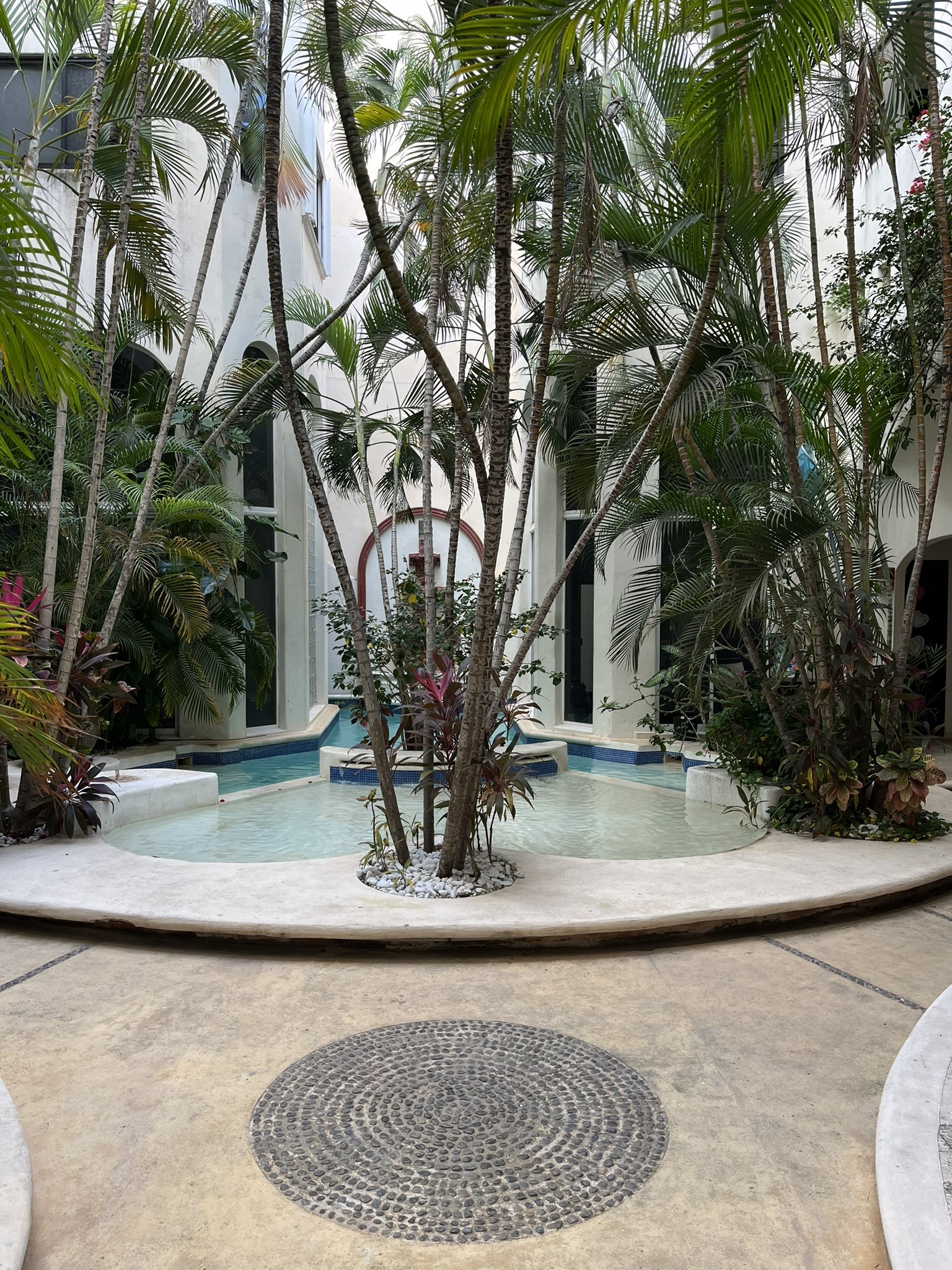 9 Royal Palms TX 77710