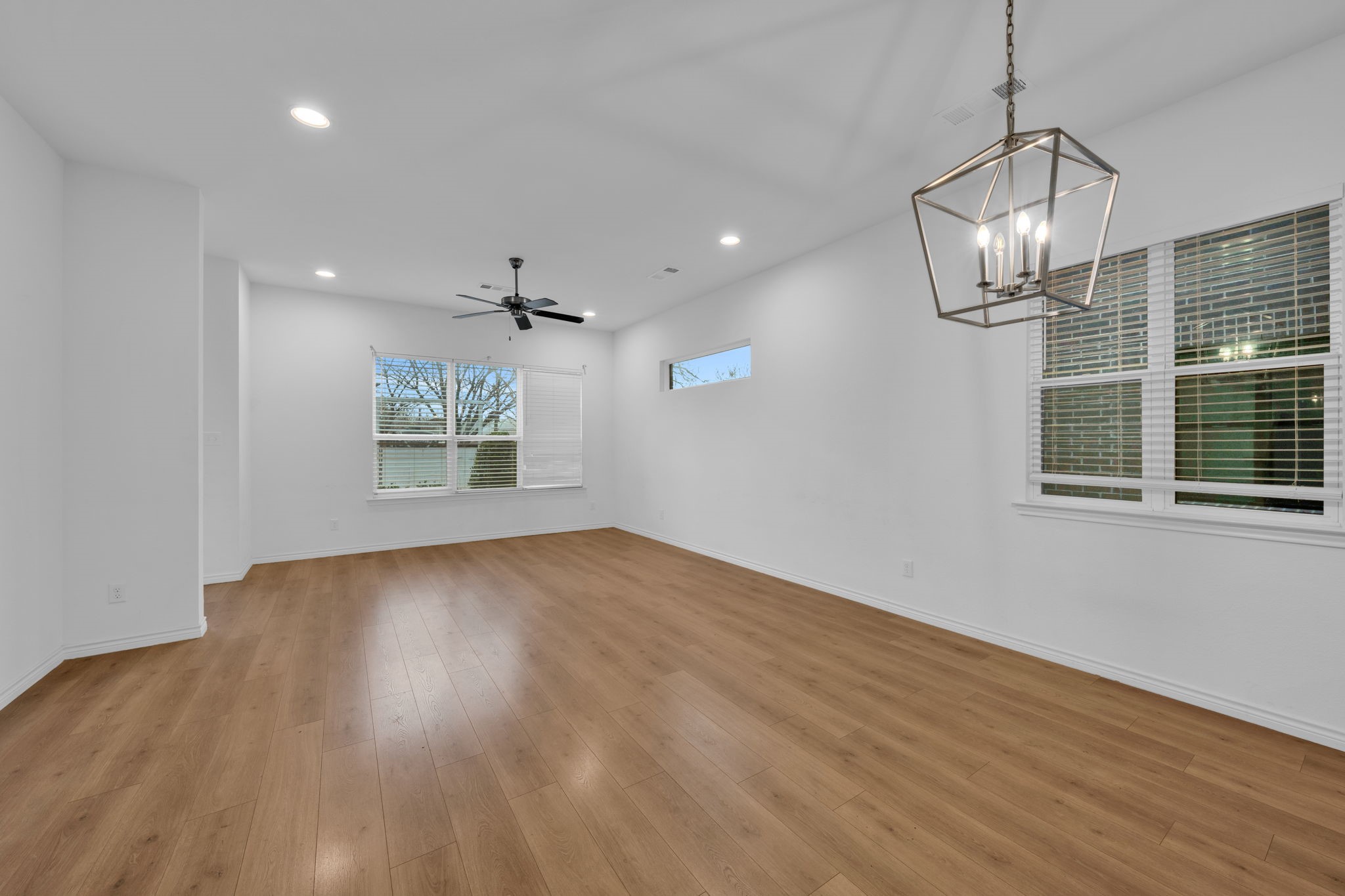 2825 Stanley Avenue Fort Worth TX 76110