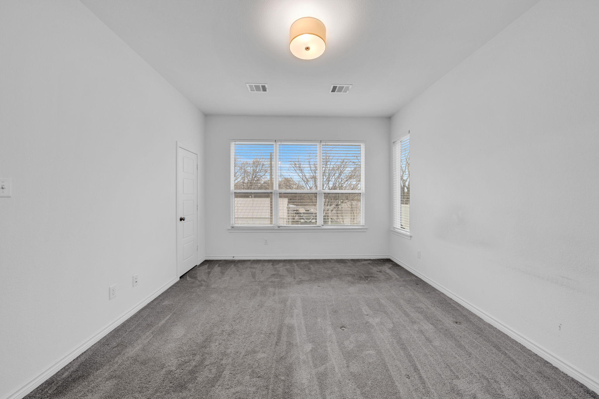 2825 Stanley Avenue Fort Worth TX 76110
