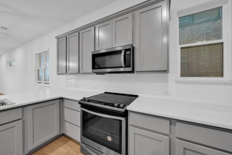 2825 Stanley Avenue Fort Worth TX 76110