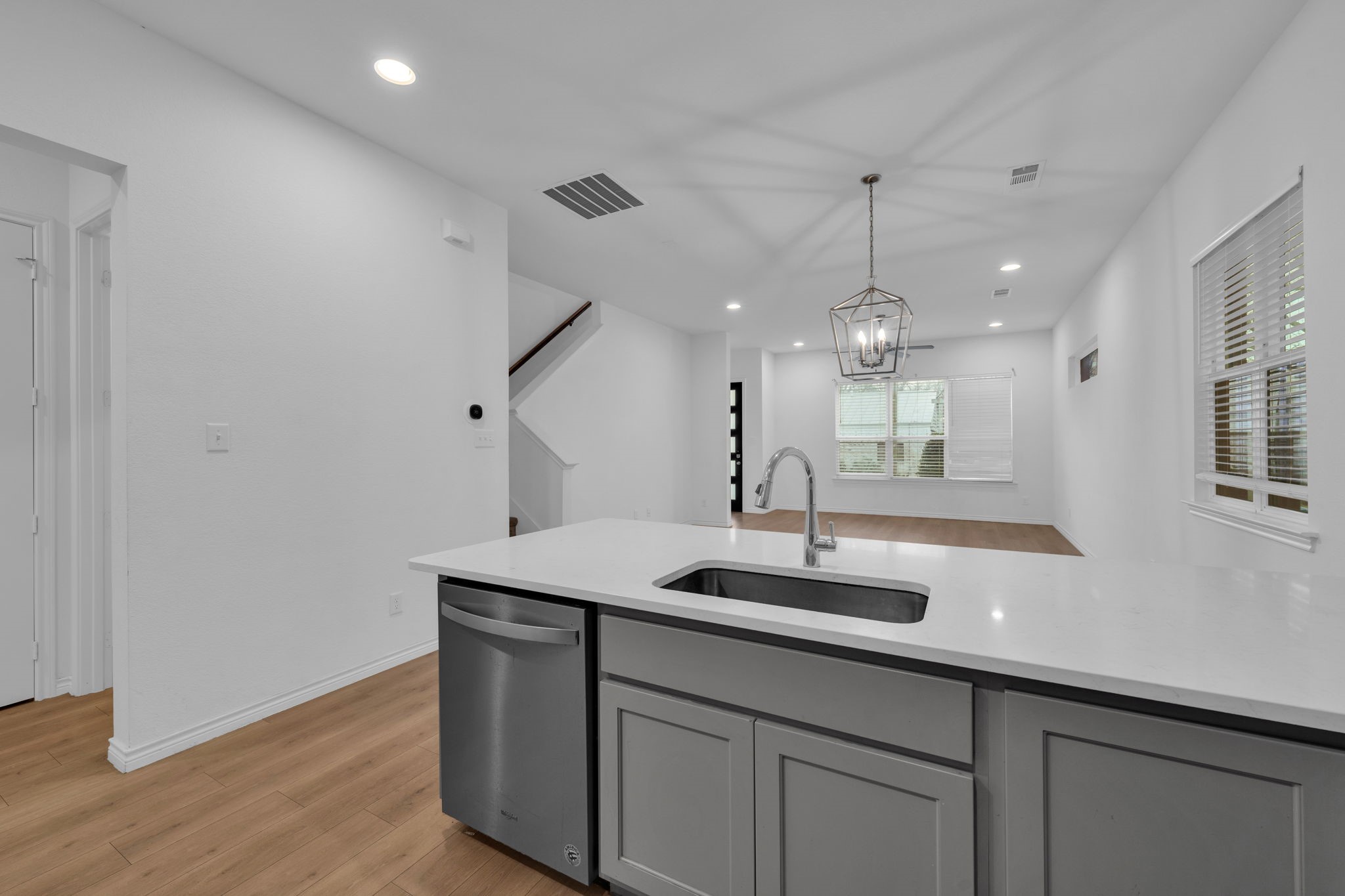 2825 Stanley Avenue Fort Worth TX 76110