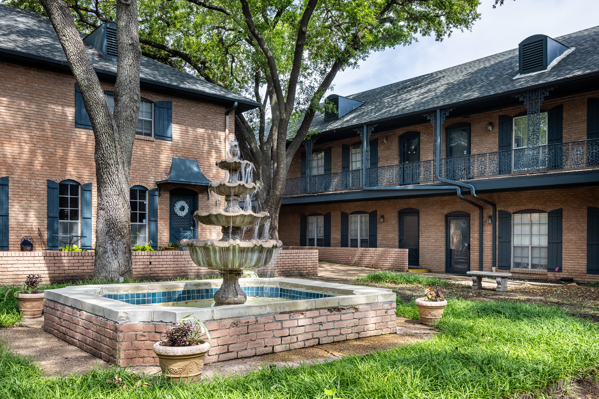 6027 E University Boulevard Dallas TX 75206