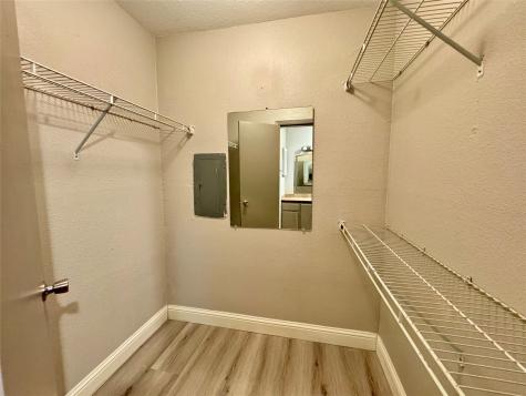 5981 Arapaho Road Dallas TX 75248